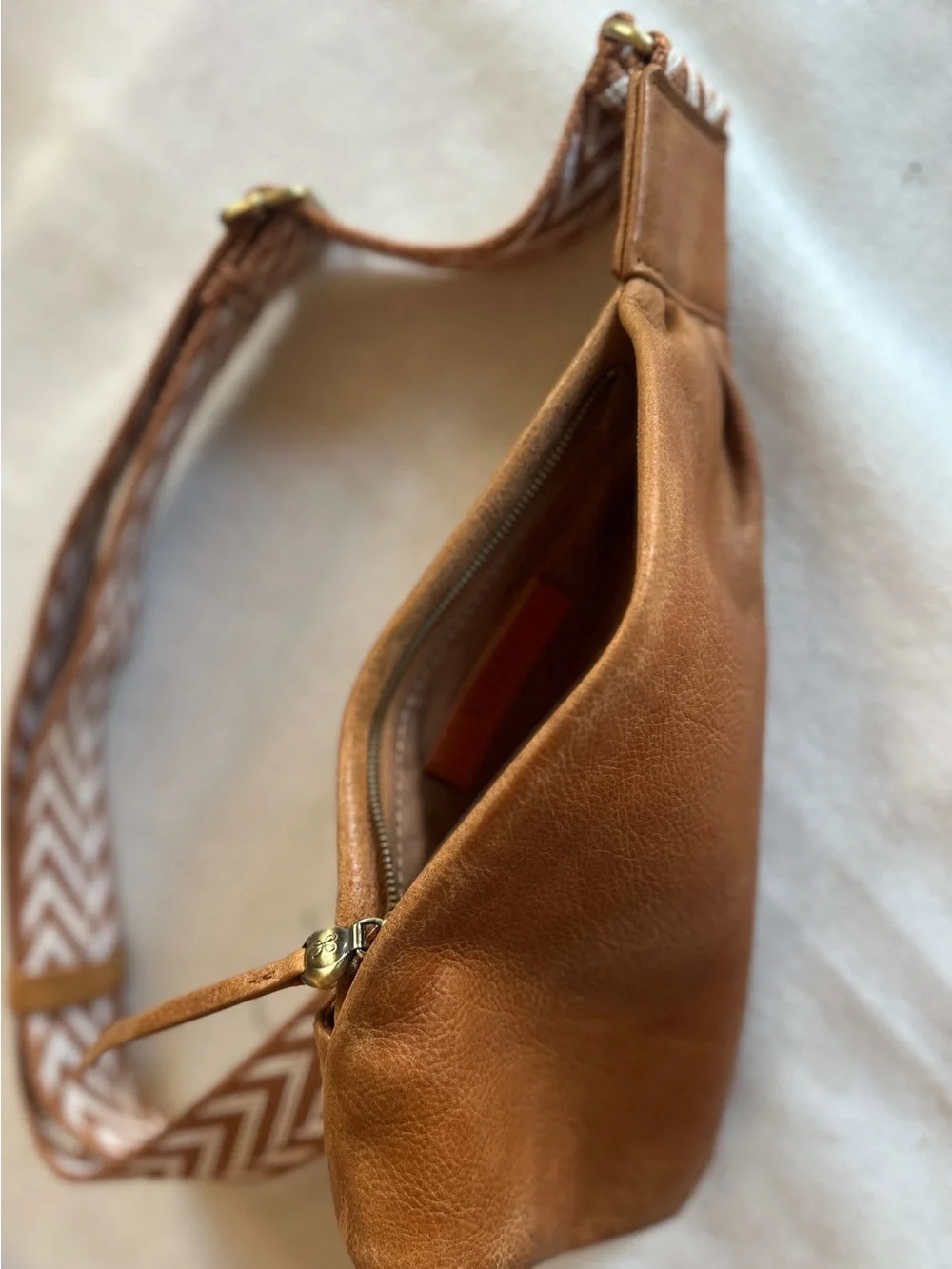 HOBO Tan Leather Crossbody Sling Bag with Chevron Strap